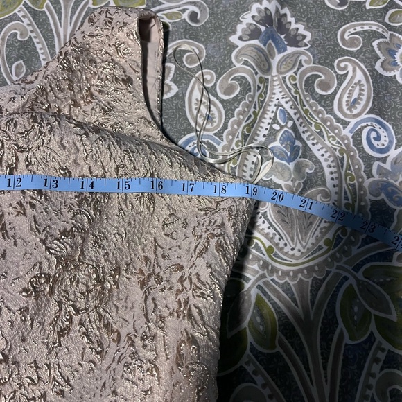 Teri Jon Gold Designer gown Jacquard one shoulder,
side ruffle size 12 - Picture 6 of 10